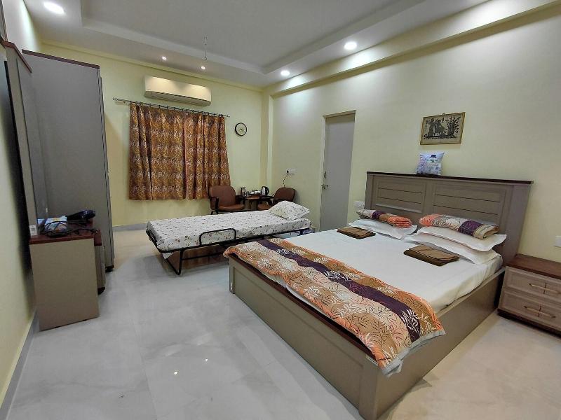 V & U Homestay Sadar image