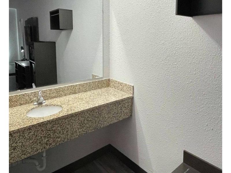 Motel 6 West Columbia, Sc - Airport image