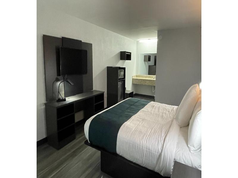 Motel 6 West Columbia, Sc - Airport image