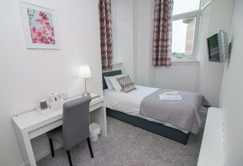 Bentley Hotel image