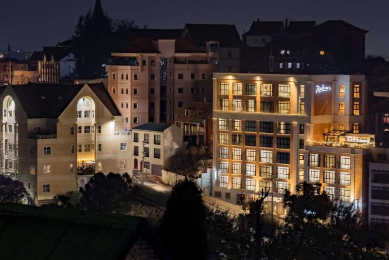Radisson Serviced Apartments City Center image