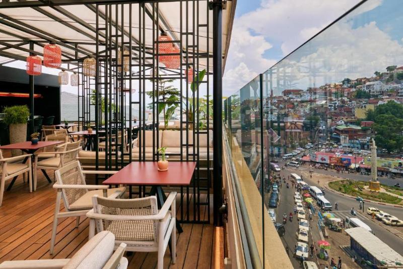Radisson Serviced Apartments City Center image