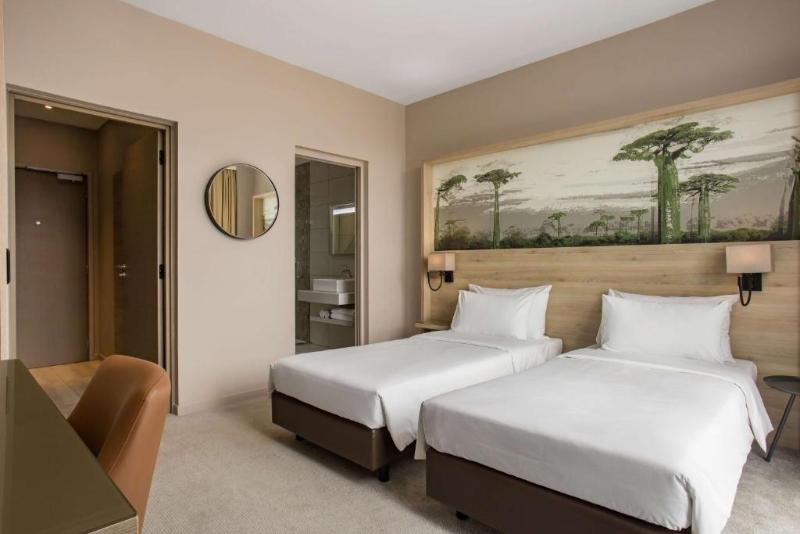 Radisson Serviced Apartments City Center image
