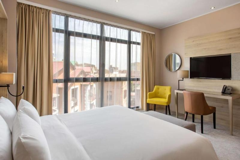 Radisson Serviced Apartments City Center image