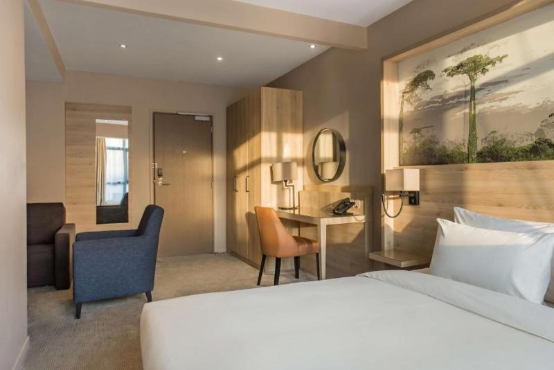 Radisson Serviced Apartments City Center image
