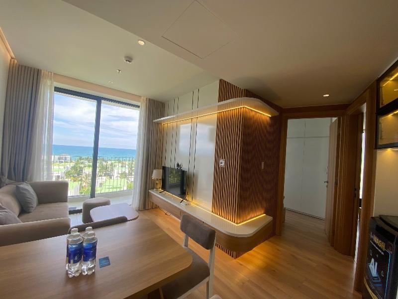 Wyndhoian Signature Villas Hoi An image