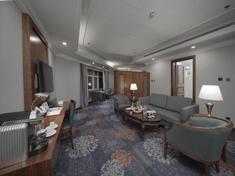 Maden Hotel image