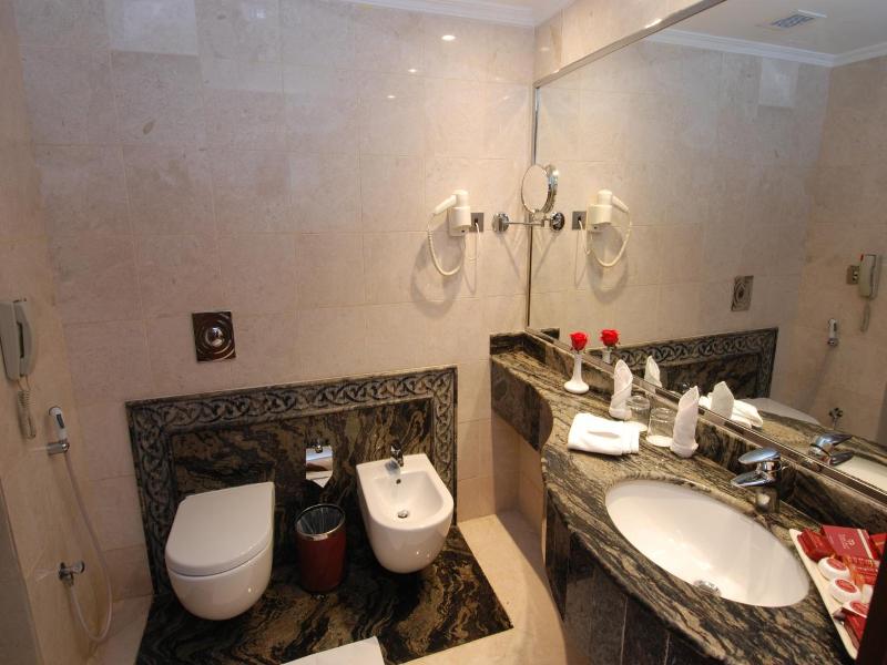 Maden Hotel image