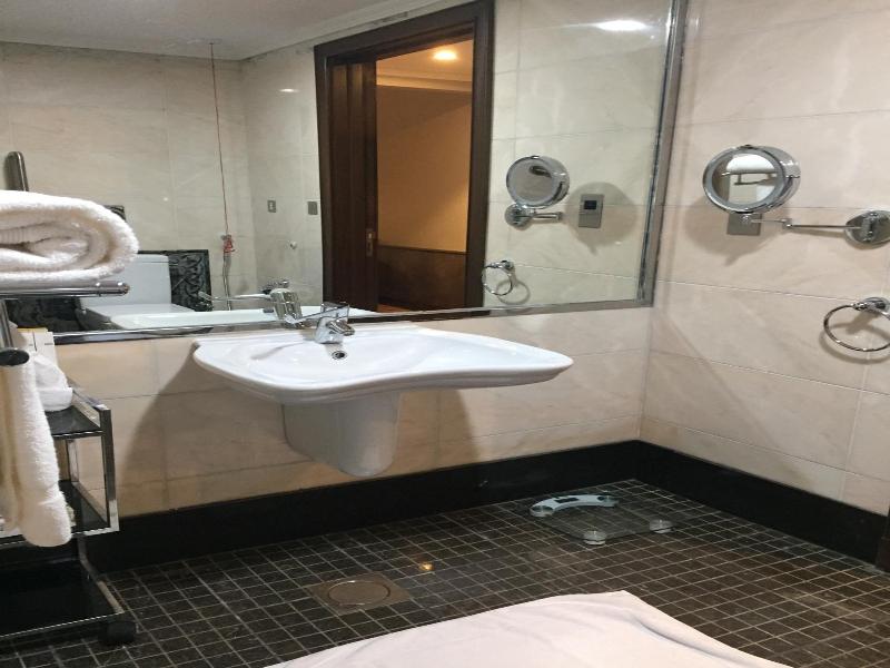 Maden Hotel image