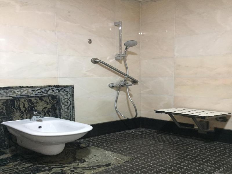 Maden Hotel image