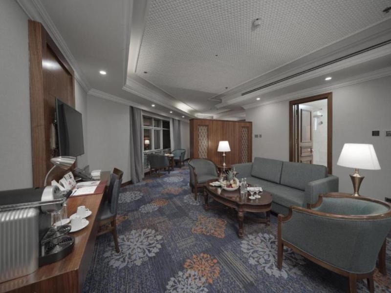 Maden Hotel image