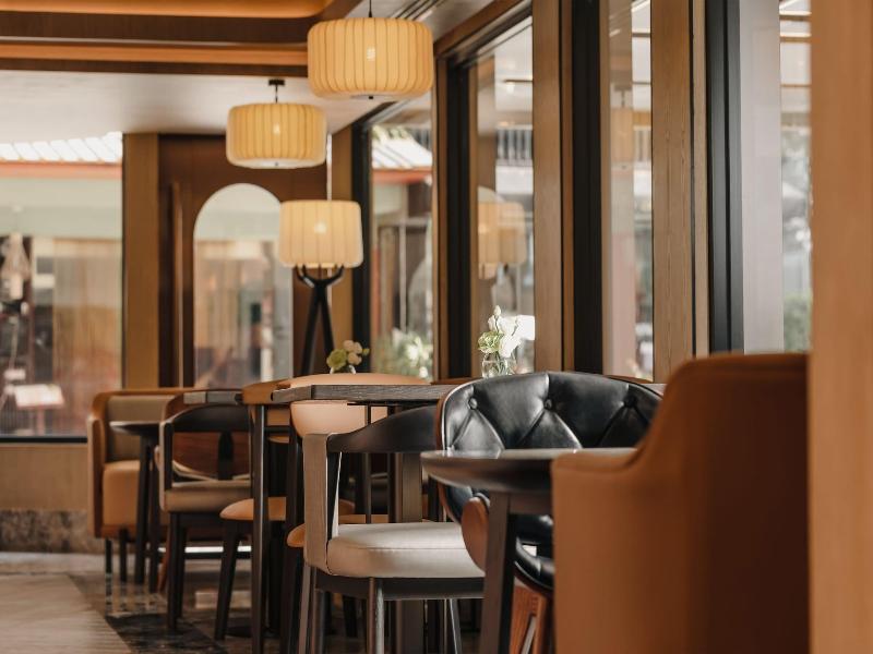 Samala Suites Bangkok Sukhumvit image