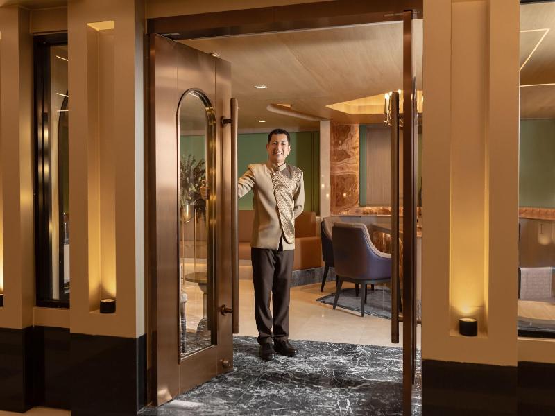 Samala Suites Bangkok Sukhumvit image