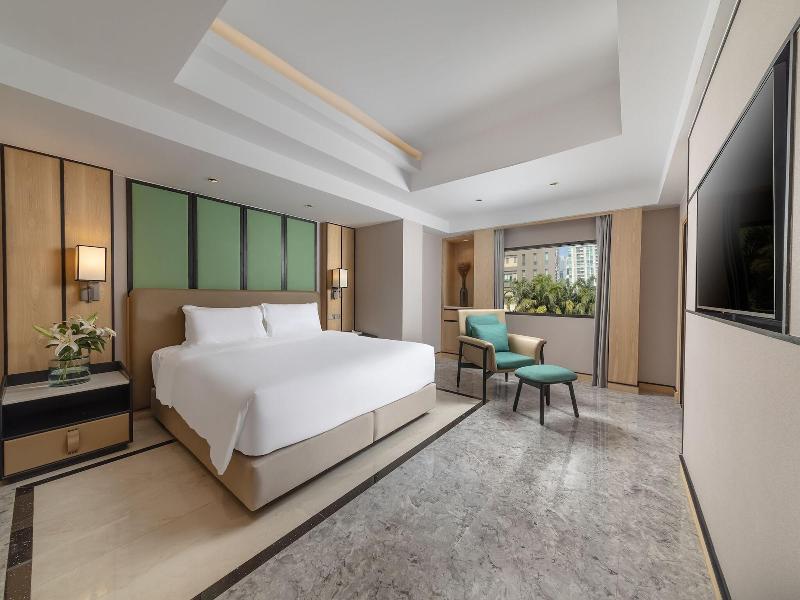 Samala Suites Bangkok Sukhumvit image