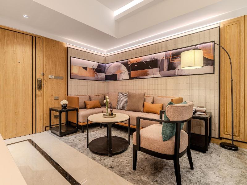 Samala Suites Bangkok Sukhumvit image