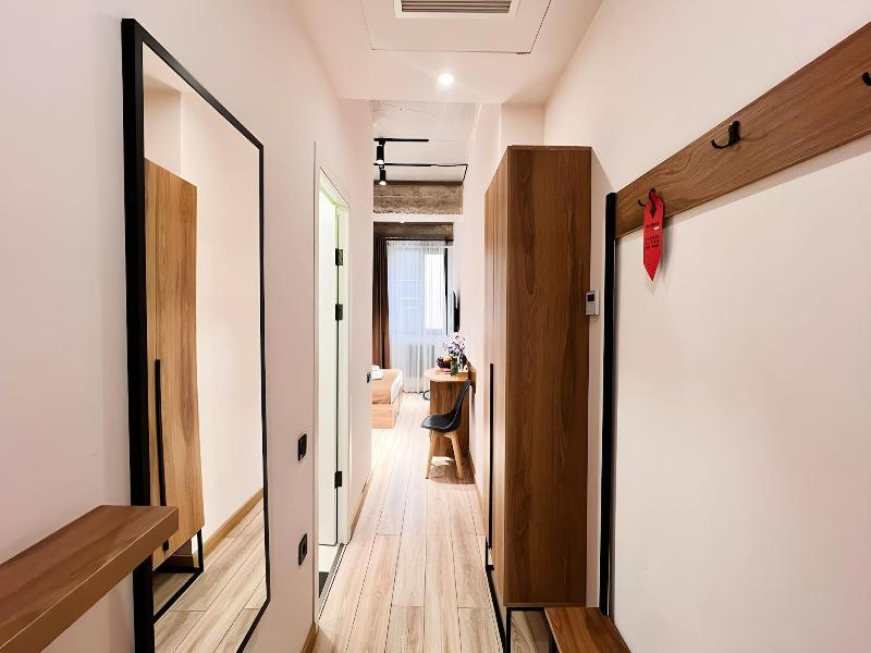 Rooms Apart Hotel By Red image