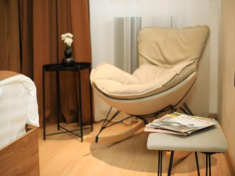 Rooms Apart Hotel By Red image