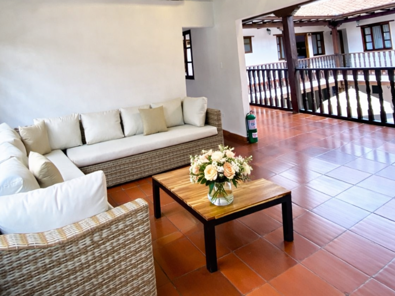 Hotel Calle Real image