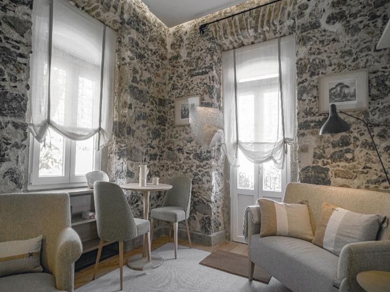Live Sintra Boutique Guest House image