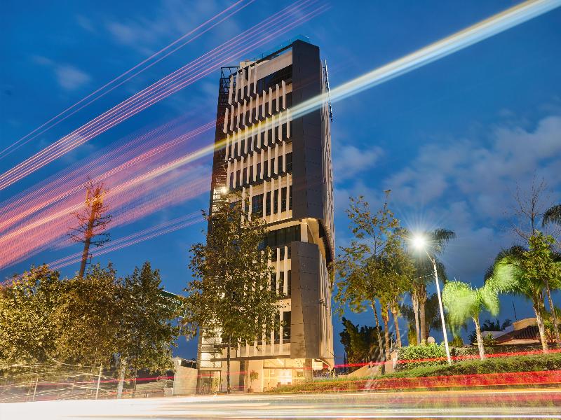WorldHotels Guadalajara Zona Andares image