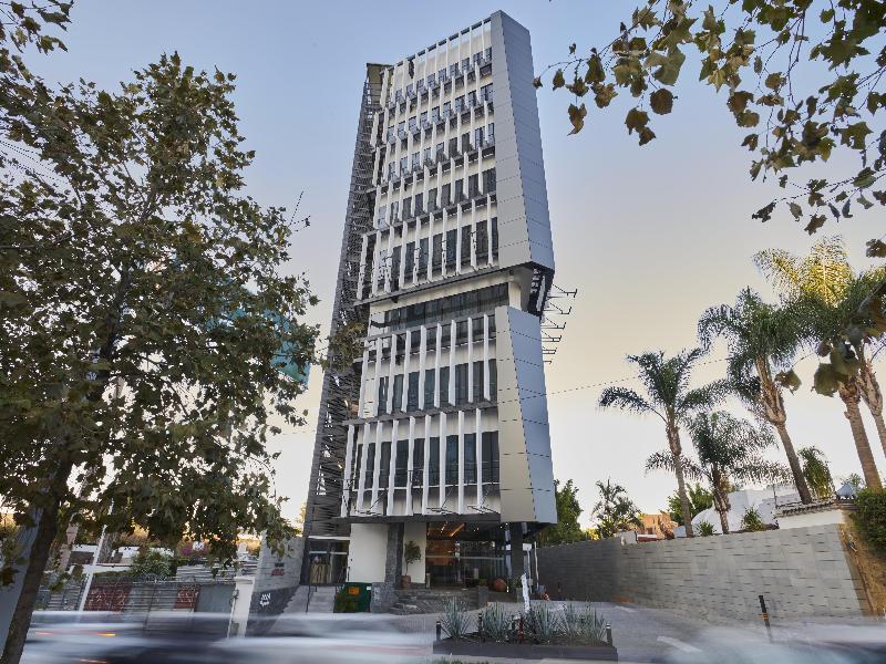 WorldHotels Guadalajara Zona Andares image
