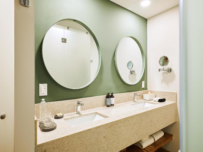 WorldHotels Guadalajara Zona Andares image
