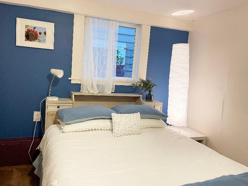 B-love's Guest House image