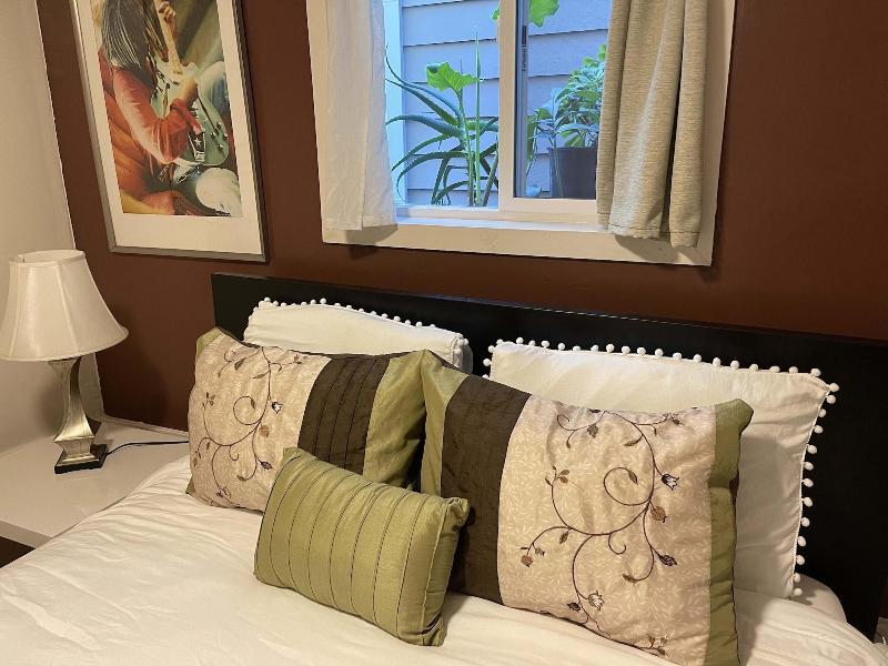 B-love's Guest House image