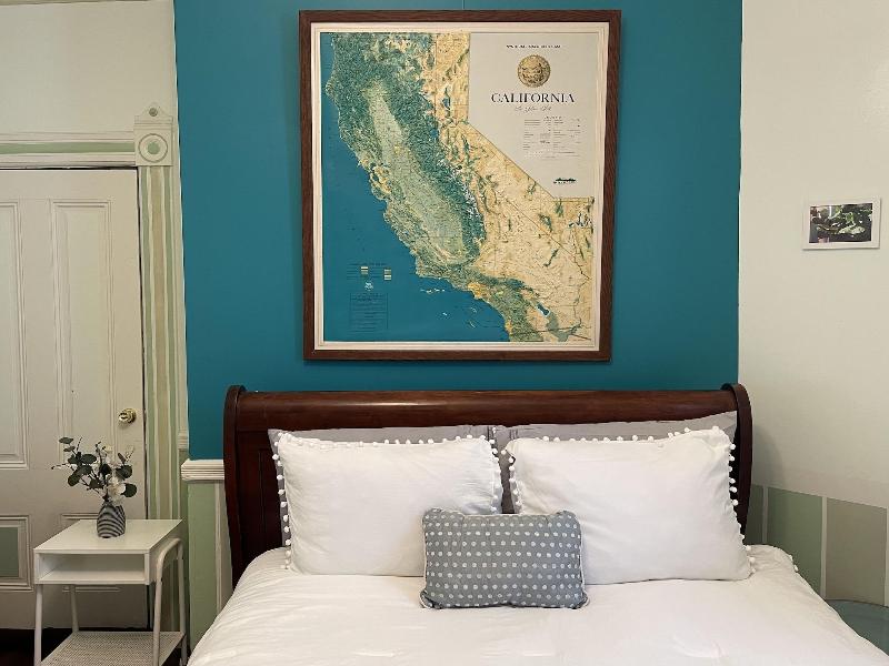 B-love's Guest House image