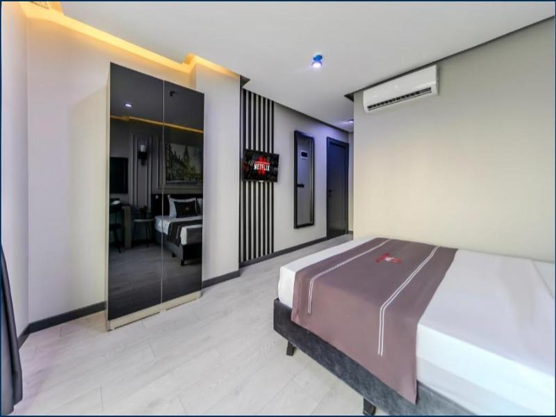 Intercity Airport Hotel image