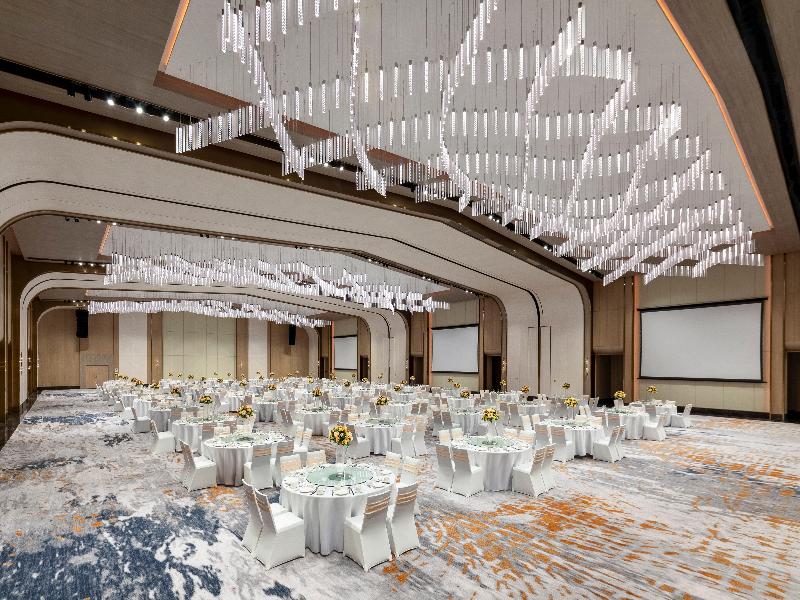 Hualuxe Zhongshan City Center image