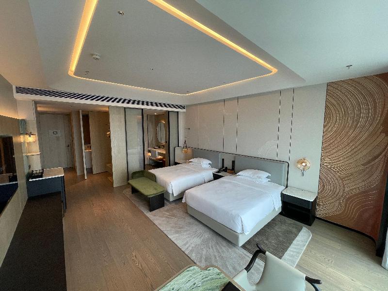 Hualuxe Zhongshan City Center image