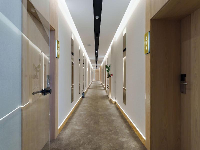 Move In Apartments - Aparthotel Belgrade image