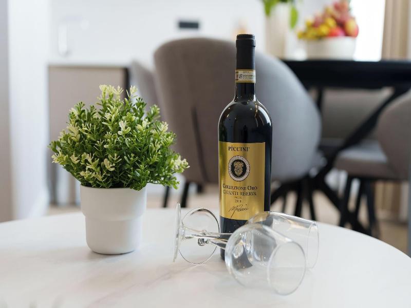 Move In Apartments - Aparthotel Belgrade image
