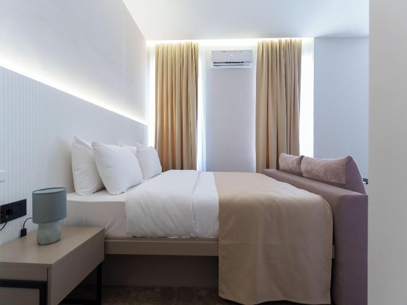 Move In Apartments - Aparthotel Belgrade image