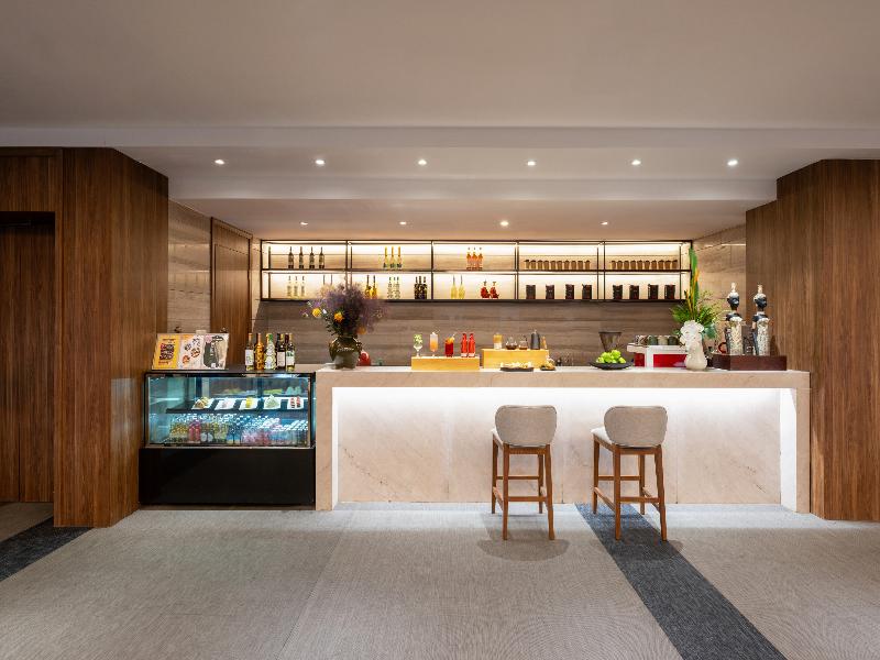 SSAW Boutique Hotel Hangzhou East Railway Station image