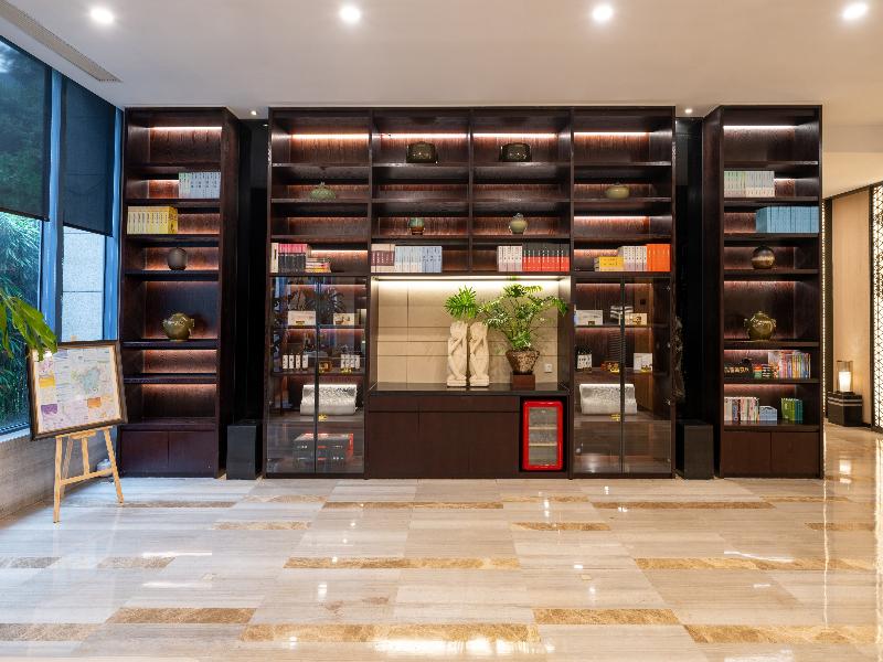 SSAW Boutique Hotel Hangzhou East Railway Station image