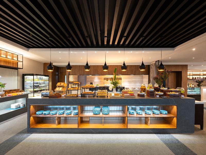 SSAW Boutique Hotel Hangzhou East Railway Station image