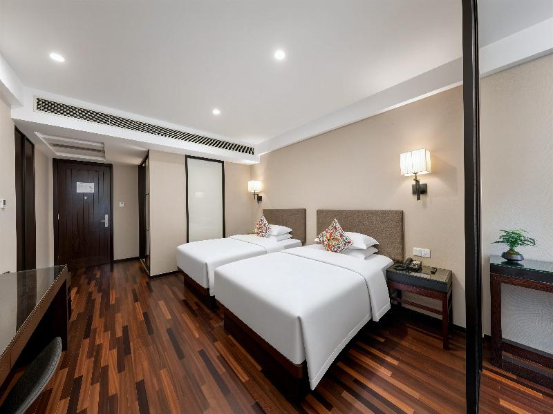 SSAW Boutique Hotel Hangzhou East Railway Station image