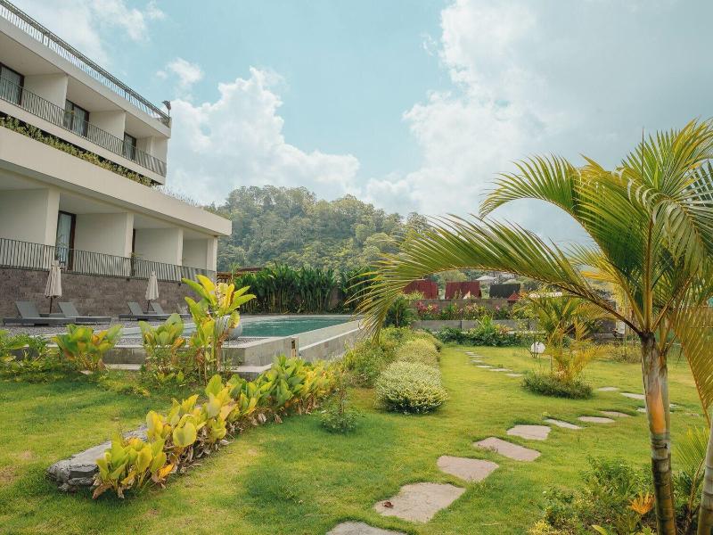 Tribhuwana Padma Resort image