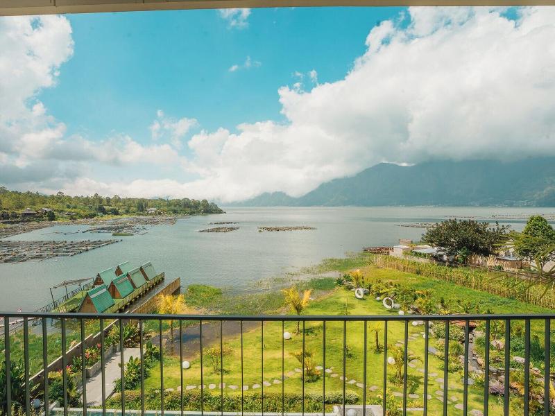 Tribhuwana Padma Resort image