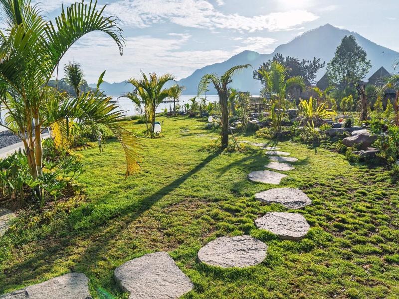Tribhuwana Padma Resort image