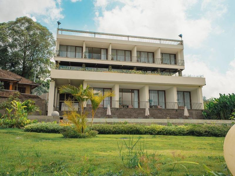 Tribhuwana Padma Resort image