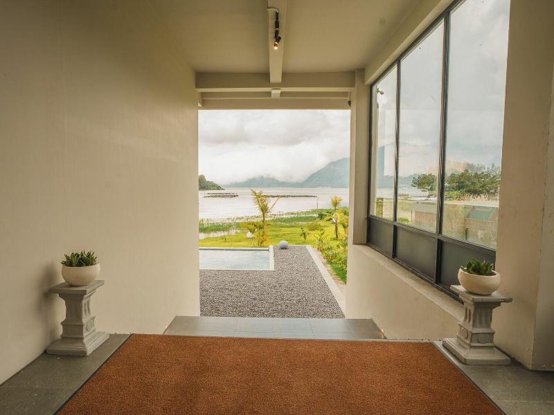 Tribhuwana Padma Resort image