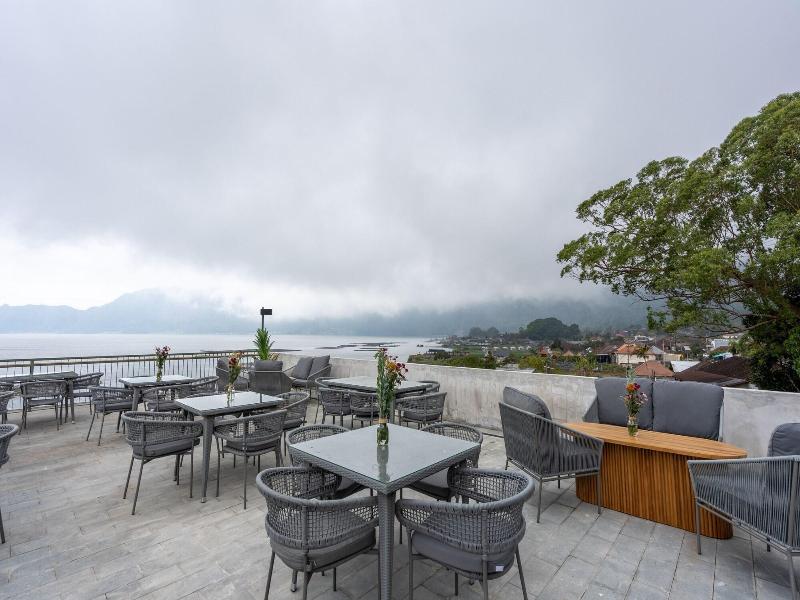 Tribhuwana Padma Resort image