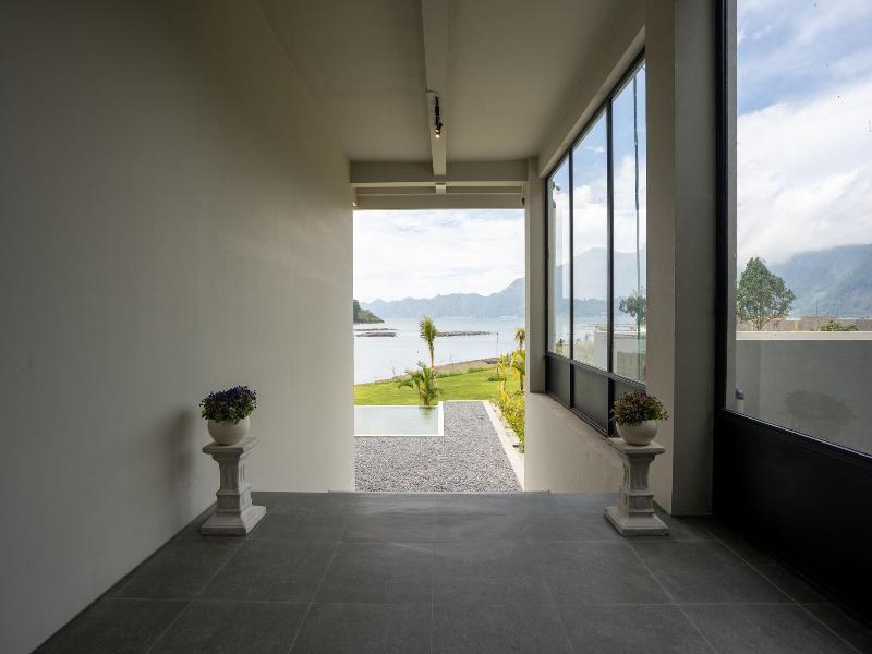 Tribhuwana Padma Resort image