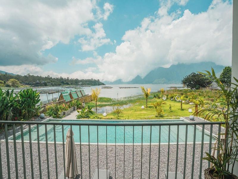 Tribhuwana Padma Resort image