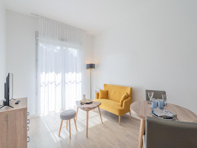 Quality Suites Parc Marne La Vallée image
