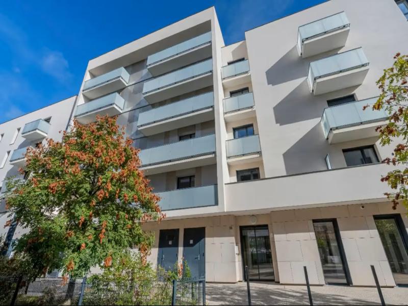 Quality Suites Bourgoin-jallieu image