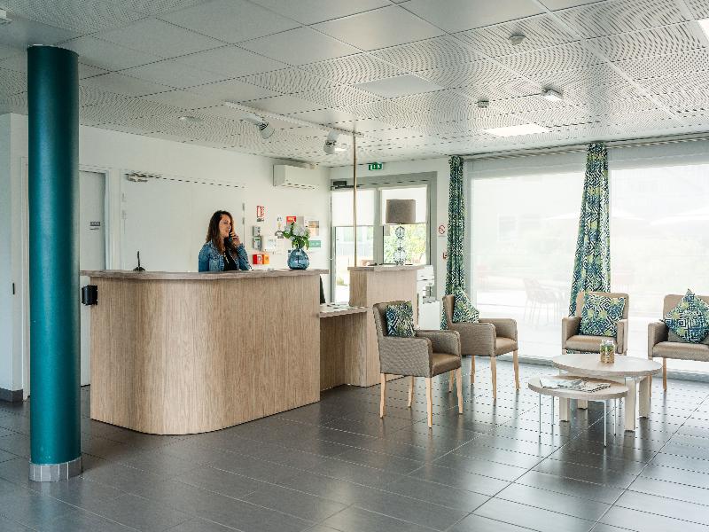 Quality Suites Clermont-ferrand Stadium image